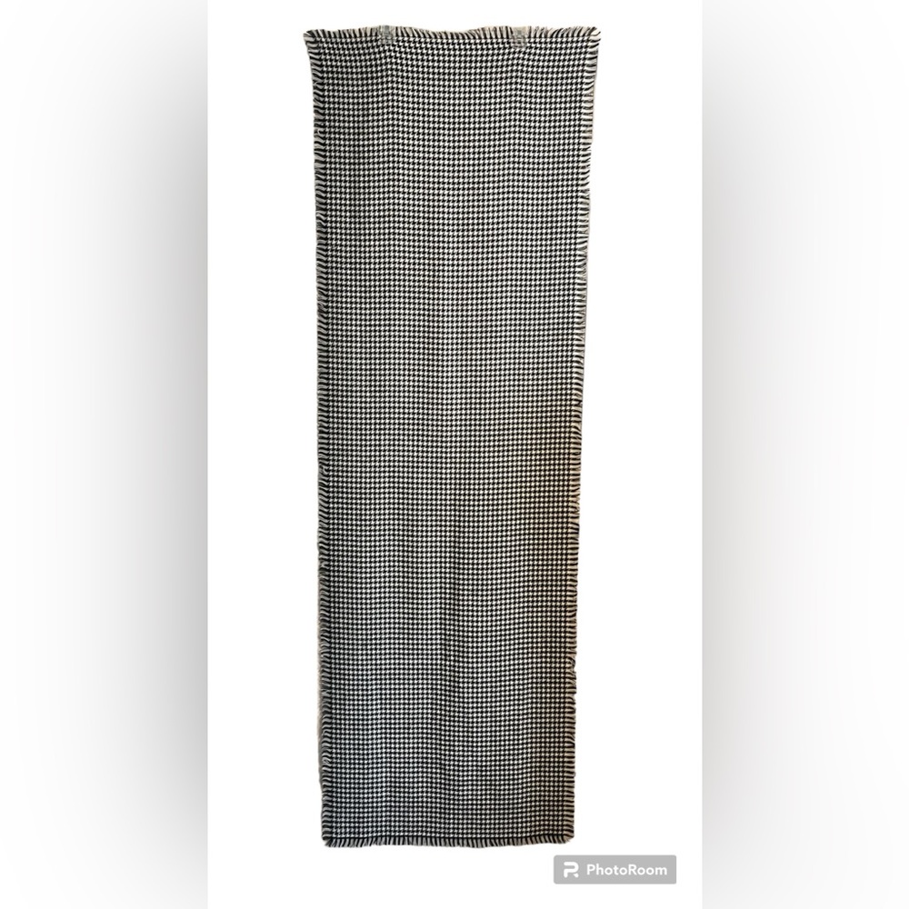 Merona scarf/wrap  (72” x 23”)